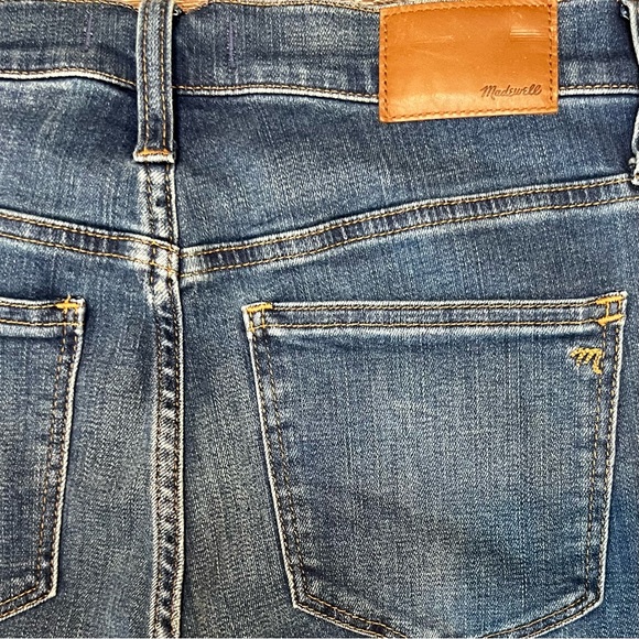 ⚜️Designer: Madewell 10" High-Rise Roadtripper Jeans in Playford Wash, Size 26” - Picture 8 of 12